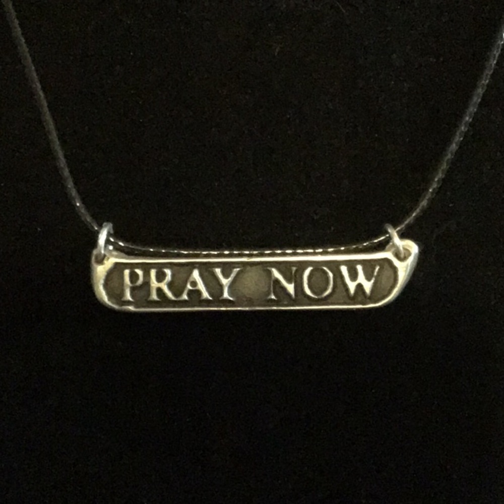 Sterling Silver Pray Now pendant